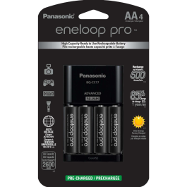 Carregador de Pilhas Panasonic Eneloop Pro + 4 Pilhas AA